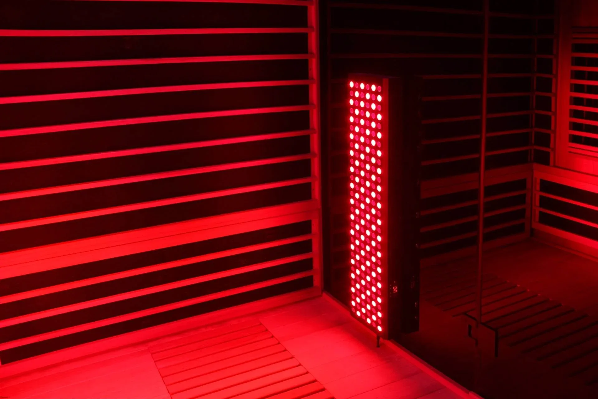 Sun Home Eclipse™ 4-Person Red Light & Infrared Sauna - Image 13